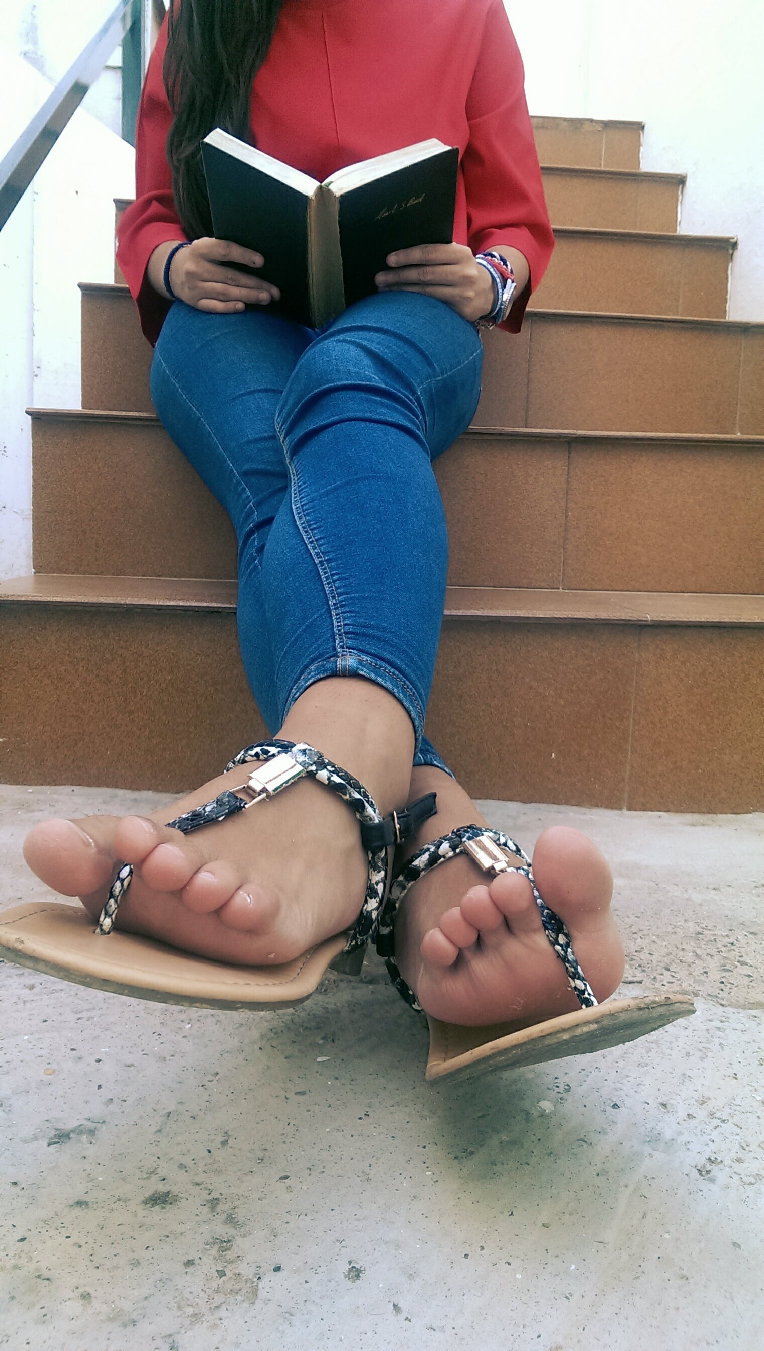 Ana Serradilla Feet